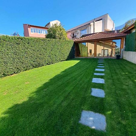 Guest House Ideal Saparewa Banja Exterior foto
